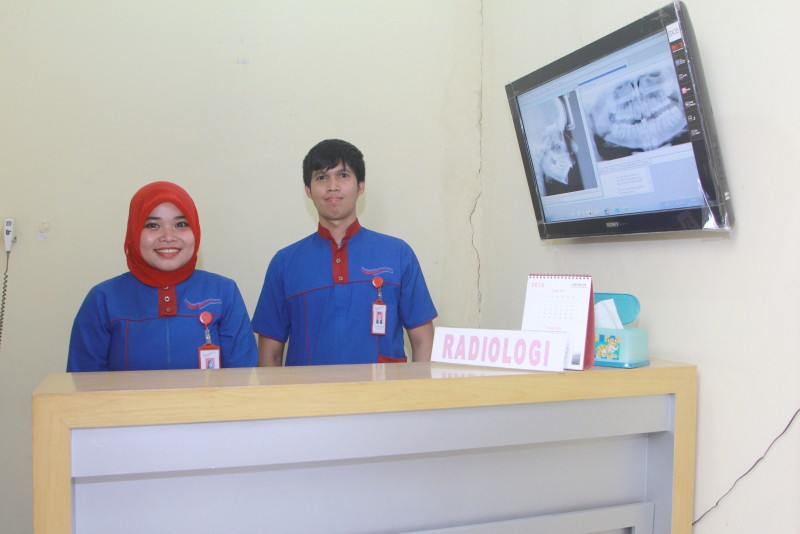 Staff Radiology - Dentamedica Care Center 