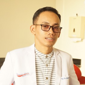 drg. Muhammad Ikbal, Sp.Pros - Dentamedica Care Center 